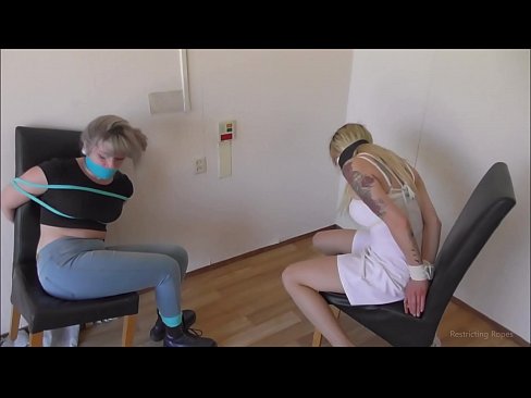 ❤️ Toksomaniulo / ligita kaj buŝoŝtopita / junulino en mizero ❤❌ Porno ĉe ni % eo.dreamlandpassionfever.ru% ❌❤